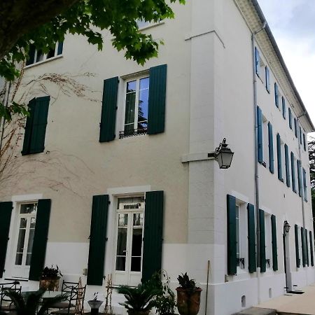 Les Jardins De La Fontaine Acomodação com café da manhã Alès Exterior foto