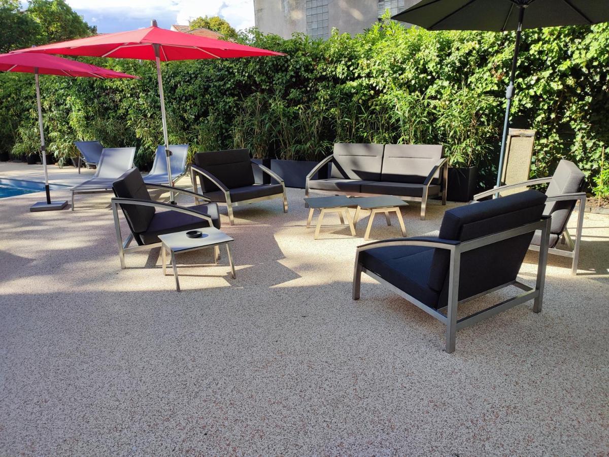 Les Jardins De La Fontaine Acomodação com café da manhã Alès Exterior foto